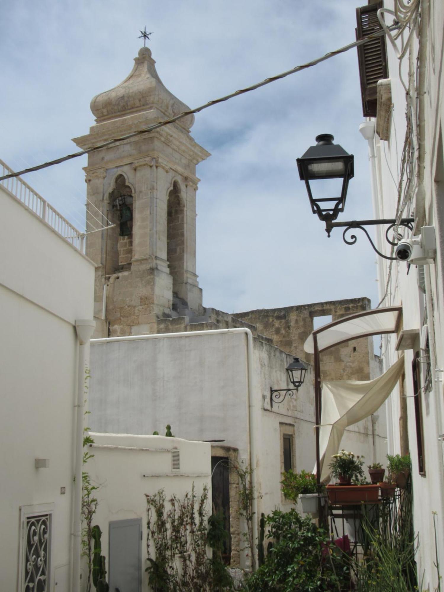 Vicolo Fiorito Polignano a Mare